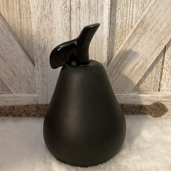 Apropos Small Decorative Pear - Picture 2 of 4